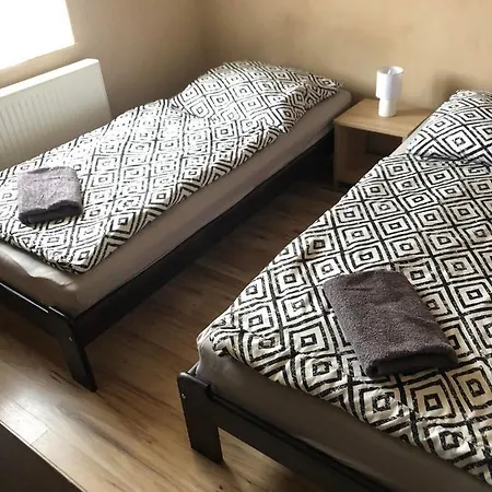 Toscana Motel Vysne Revistia